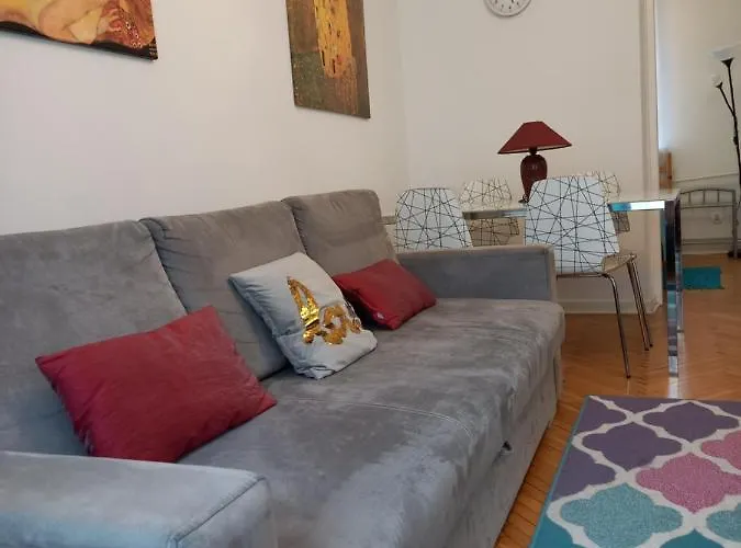 Апартаменты Apartamenty-mi Plac Zamkowy *